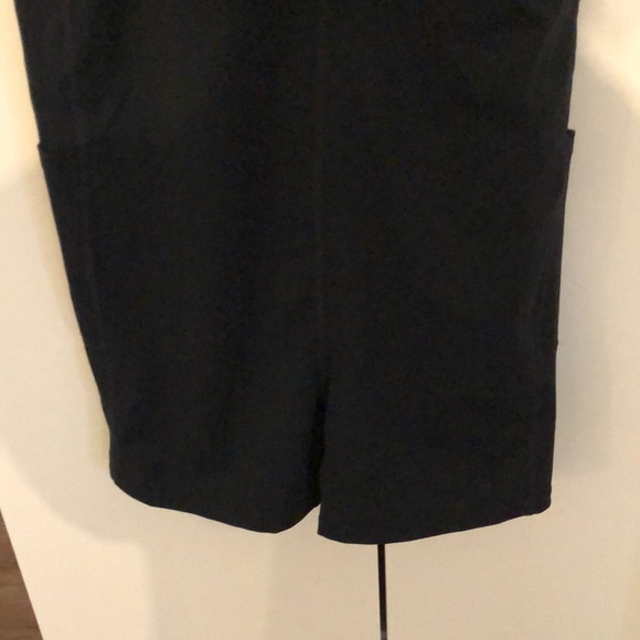 Like activewear dresses with shorts attached - Picture 3 of 6